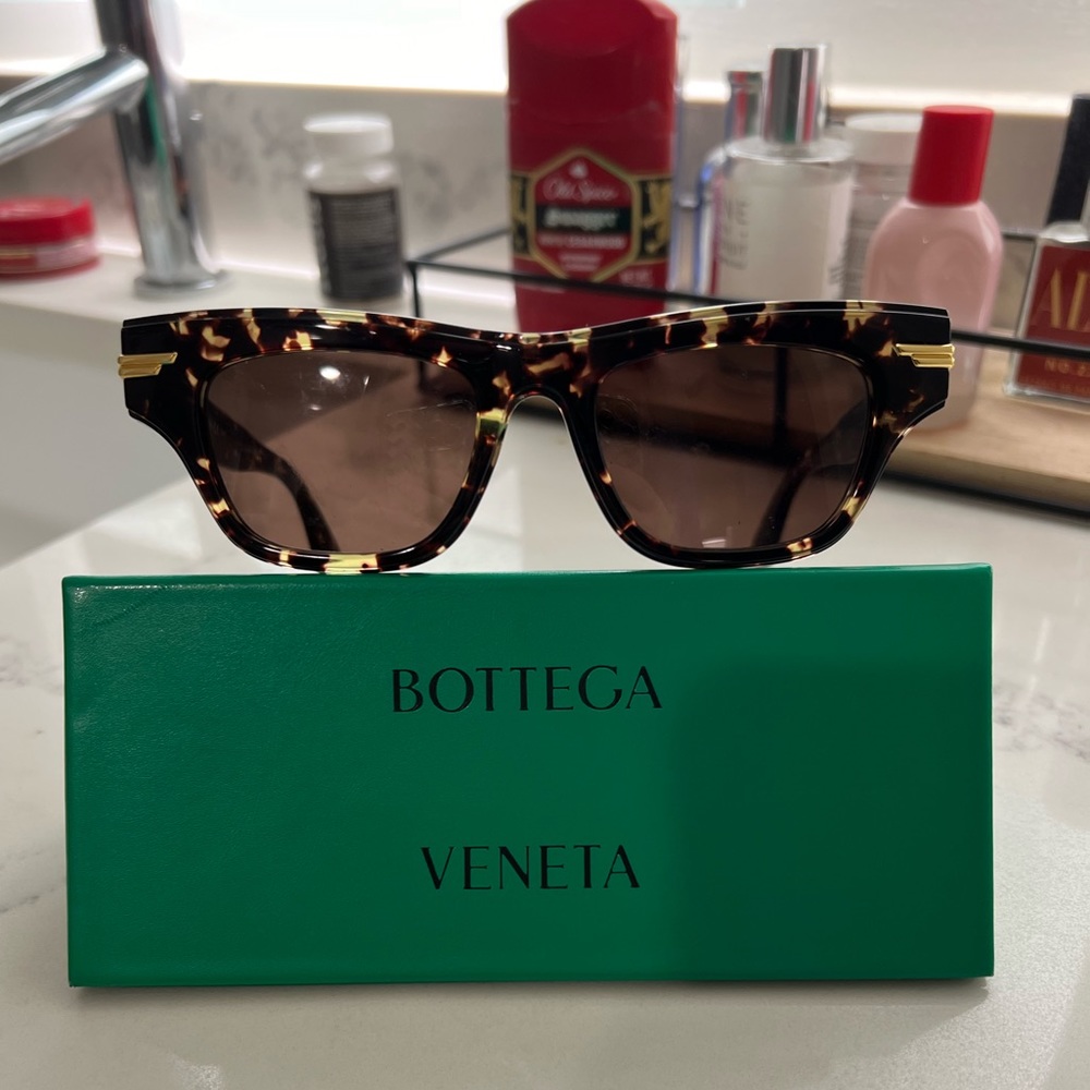 Bottega Veneta Mitre Sunglasses